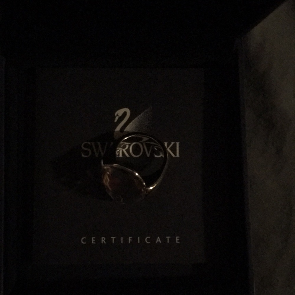 Swarovski ring - Picture 2 of 3